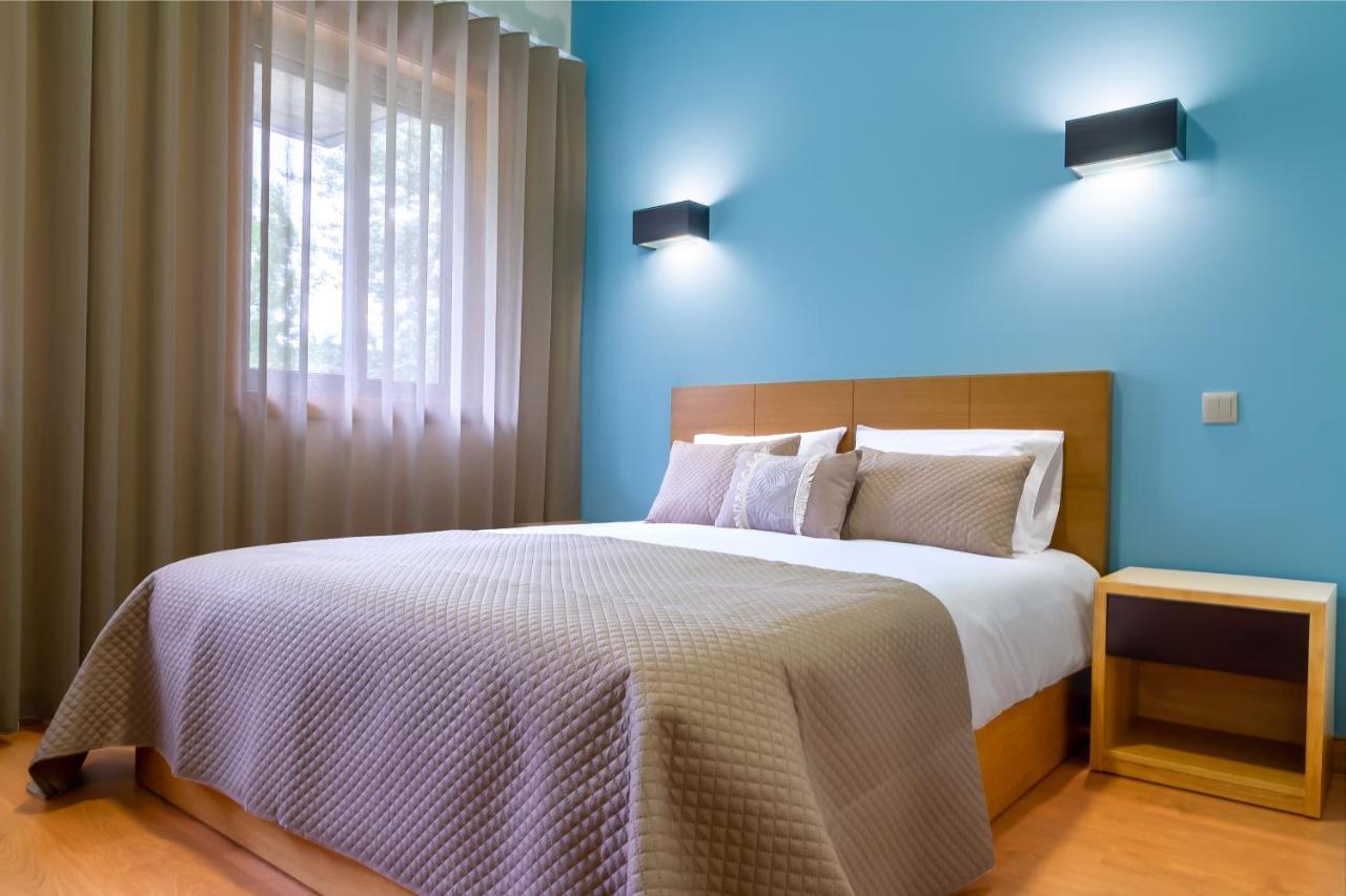 Boutique Mouras Bed and Breakfast Mondim de Basto Exteriör bild
