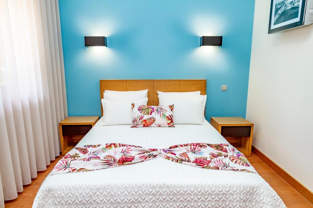 Boutique Mouras Bed and Breakfast Mondim de Basto Exteriör bild
