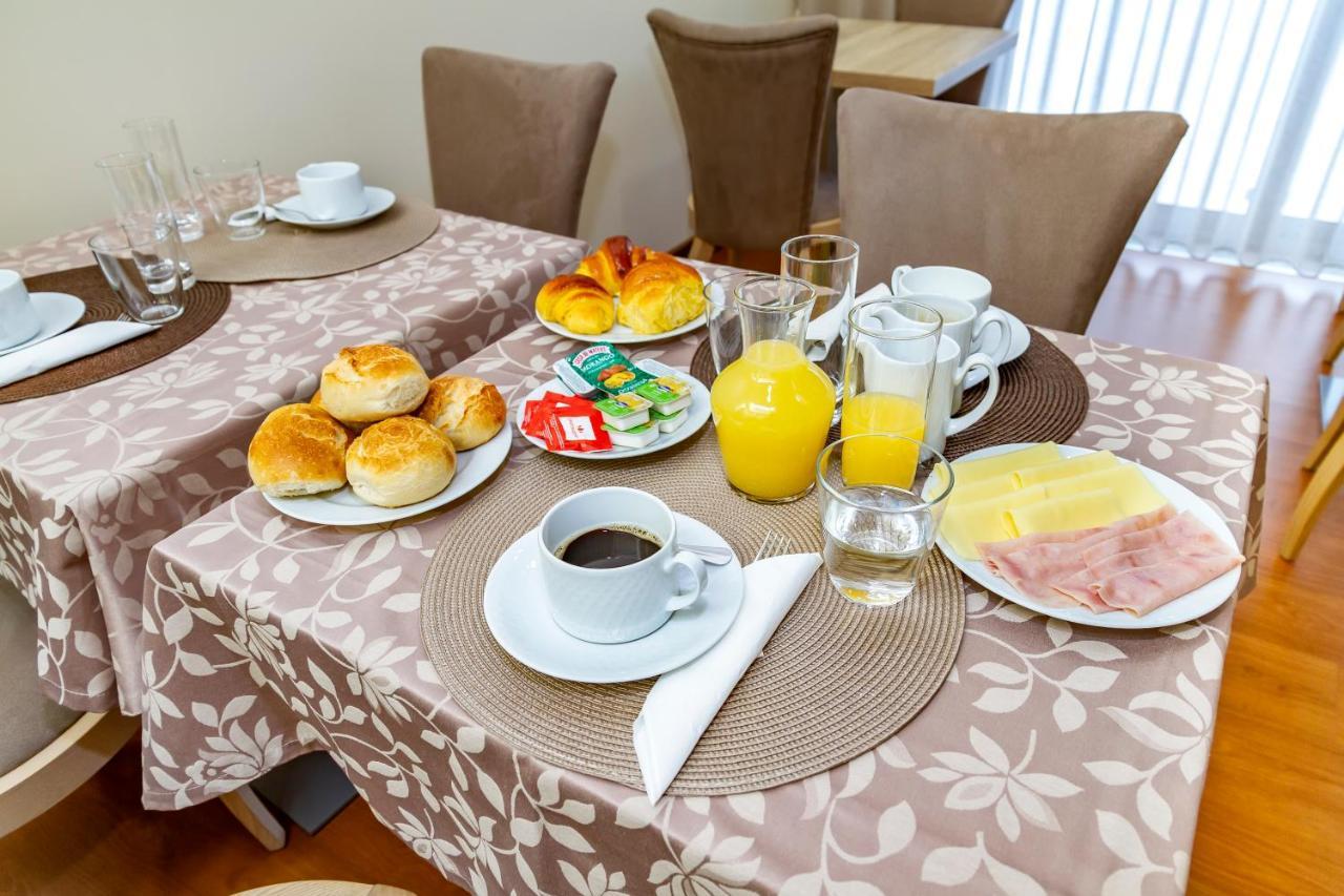 Boutique Mouras Bed and Breakfast Mondim de Basto Exteriör bild